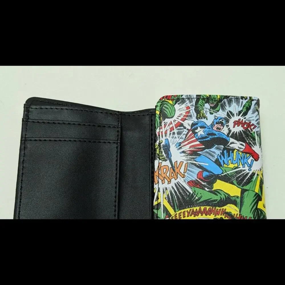 NWT Mens Marvel Comics Trifold Wallet - Captain America With‎ Metal Tin